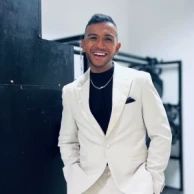 https://www.instagram.com/taufikbatisah/